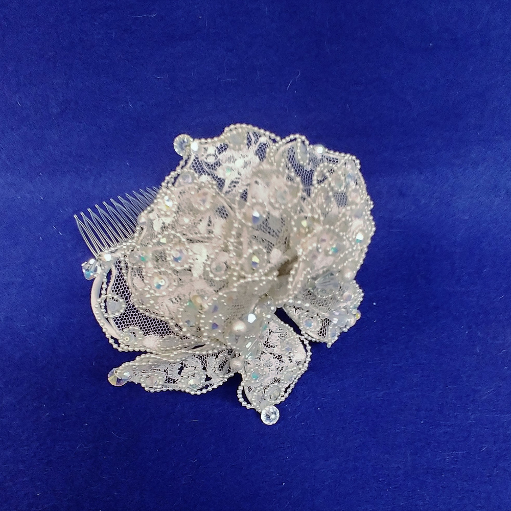 Bridal Head Piece , Crystals, Pearls, Pre owned